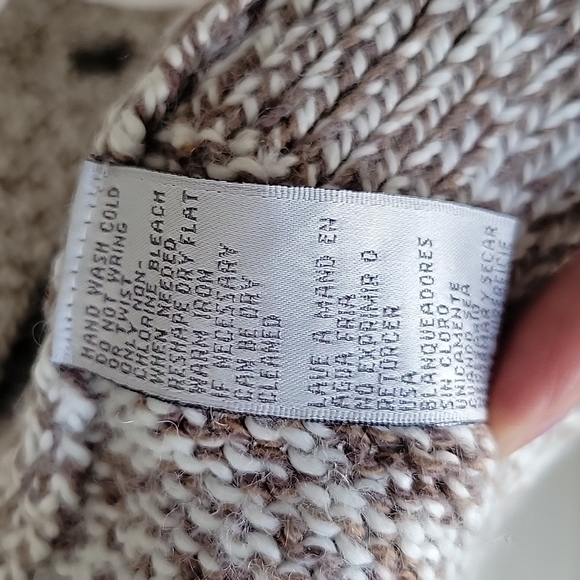 Cardigan - Picture 4 of 6